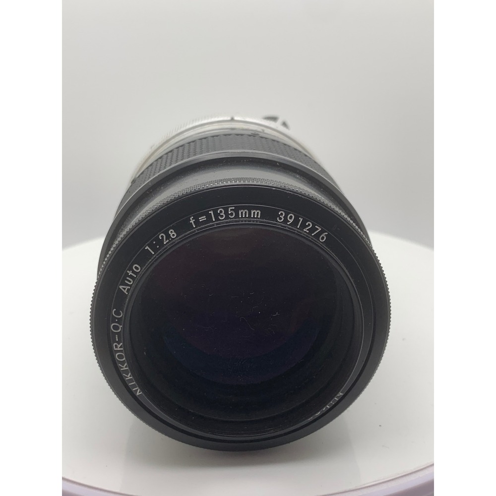 Nikon Nikkor-Q.C Auto 135mm f/2.8 Non-AI Manual Focus F-Mount Lens Japan 391276
